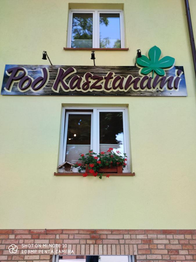 Pokoje Goscinne Pod Kasztanami 웨바 외부 사진